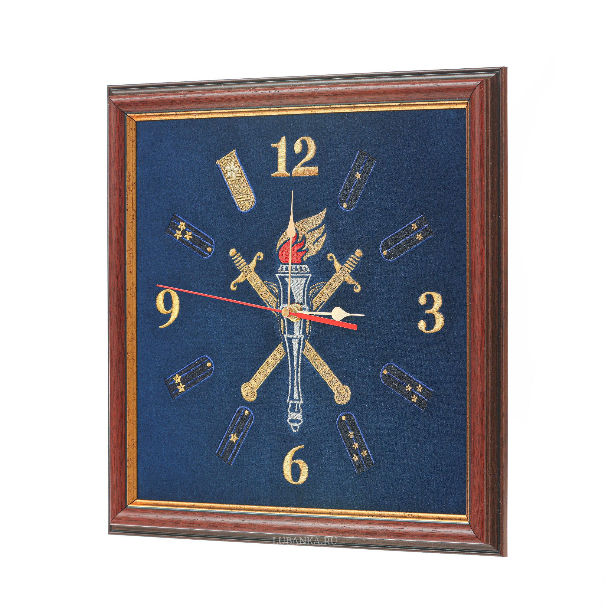 Часы настенные Юстиция